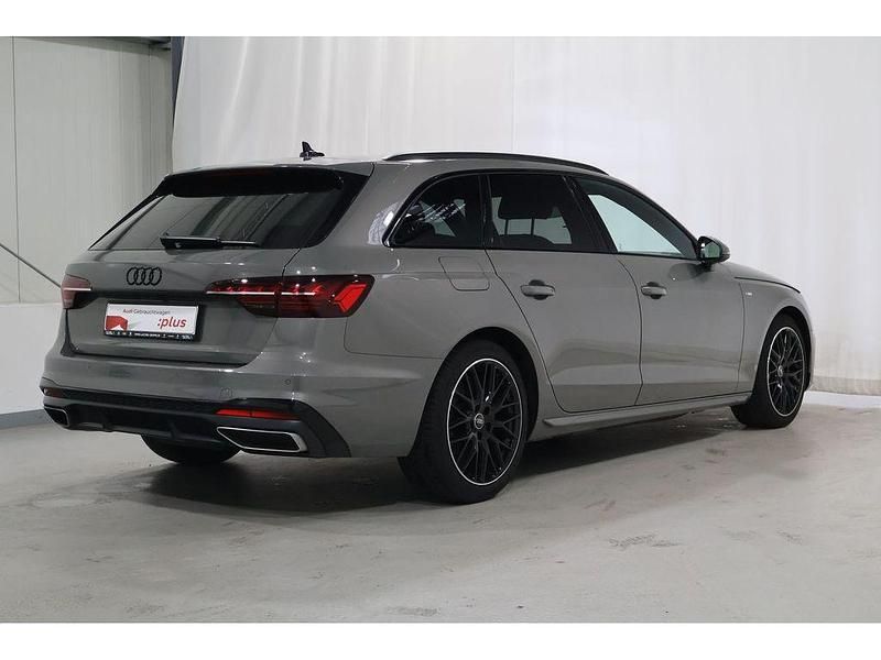 Usata Audi A4 S-Line 204 CV (150 kW) 2025 Grigio Station wagon