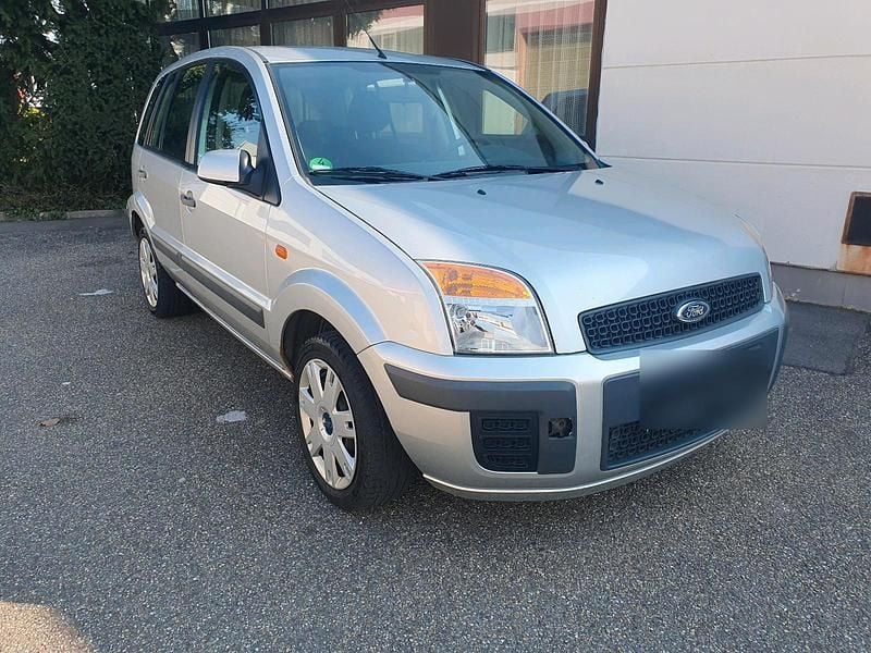 Gebraucht Ford Fusion 59 PS (43 kW) 2006 Silber Kleinwagen