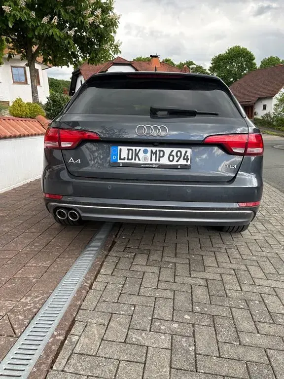 Brugt Audi A4 Ambiente 190 HK (139 kW) 2017 Grå Stationcar