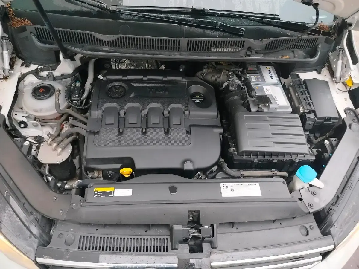 Gebraucht VW Touran 116 PS (85 kW) 2018 Van / Kleinbus