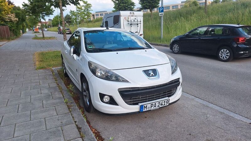 Weiß Gebraucht 2014 Peugeot 207 CC Cabrio | 3.300 € (Fairer Preis) - Bild 1/4
