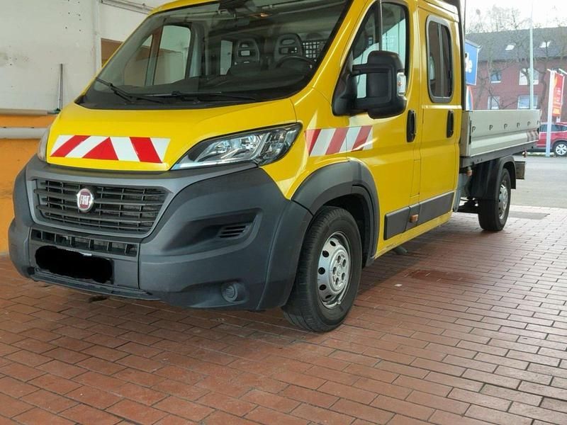 Gelb Gebraucht 2020 Fiat Ducato Van | 15.000 € (Superpreis) - Bild 1/4