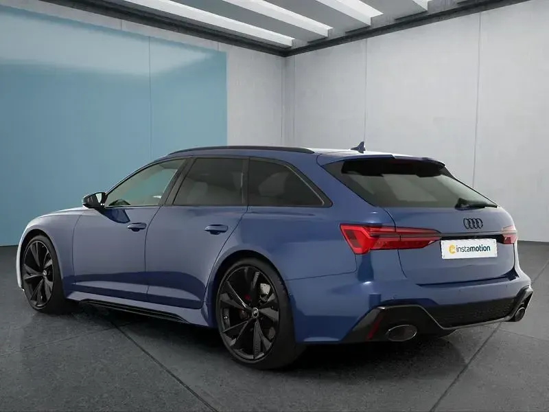 Gebraucht Audi RS6 600 PS (441 kW) 2025 Blau Kombi