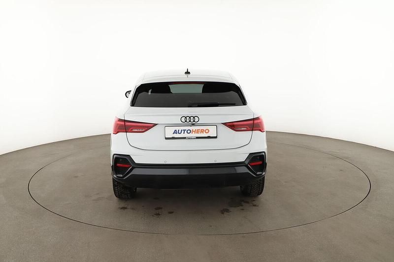 Gebraucht Audi Q3 Sportback 150 PS (110 kW) 2023 Weiß SUV
