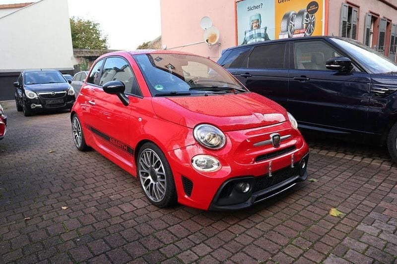 Rot Gebraucht 2018 Abarth 595 Kleinwagen | 11.990 € (Guter Preis) - Bild 1/4