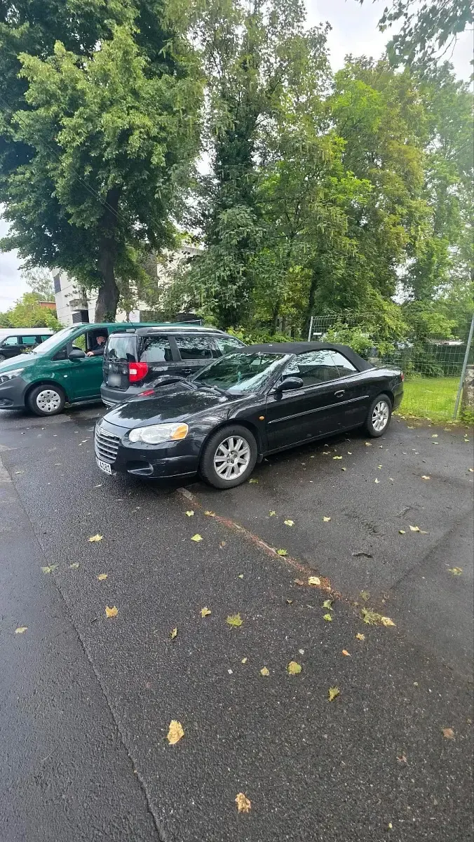 Gebraucht Chrysler Sebring Cabriolet 141 PS (103 kW) 2003 Schwarz Cabrio