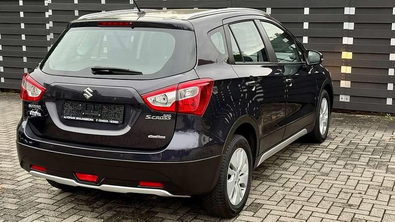 Gebraucht Suzuki SX4 S-Cross Comfort 120 PS (88 kW) 2015 Blau SUV