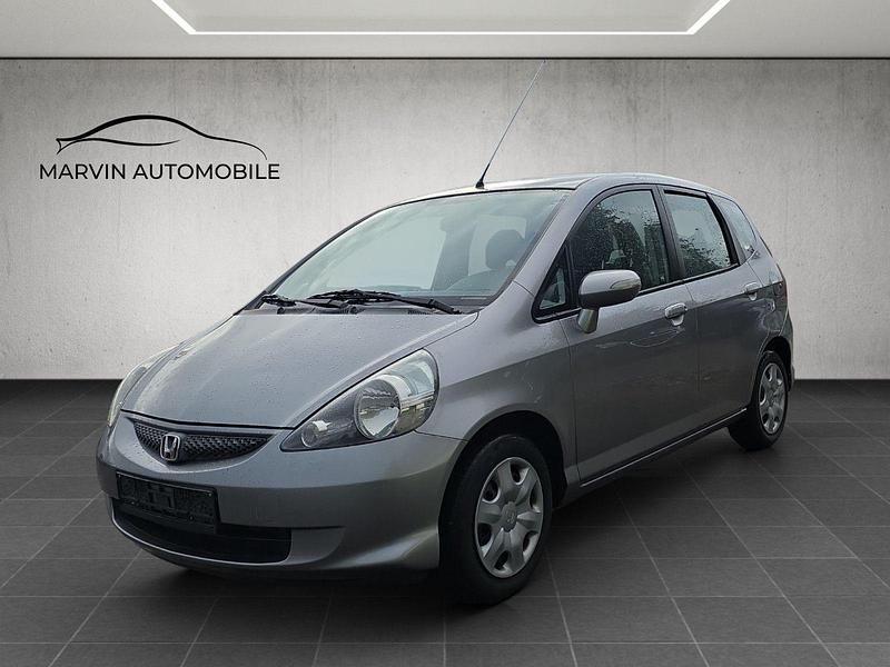 Silber Gebraucht 2006 Honda Jazz LS Kleinwagen | 3.980 € (Teuer) - Bild 1/4