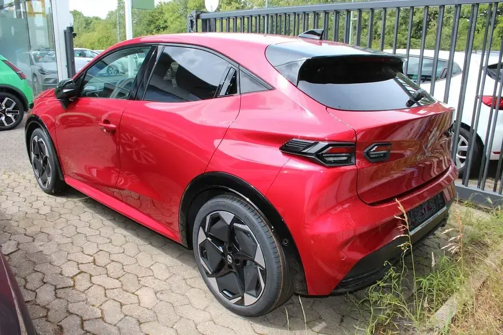 Neu Renault Clio Techno 114 PS (83 kW) 2026 Absolutrot Kleinwagen