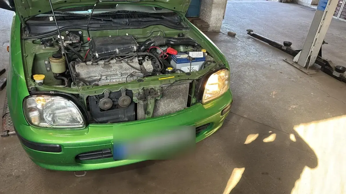 Gebraucht Nissan Micra 54 PS (39 kW) 1998 Grün Kleinwagen