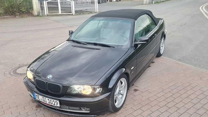 Gebraucht BMW 320 Performance 170 PS (125 kW) 2001 Schwarz Cabrio