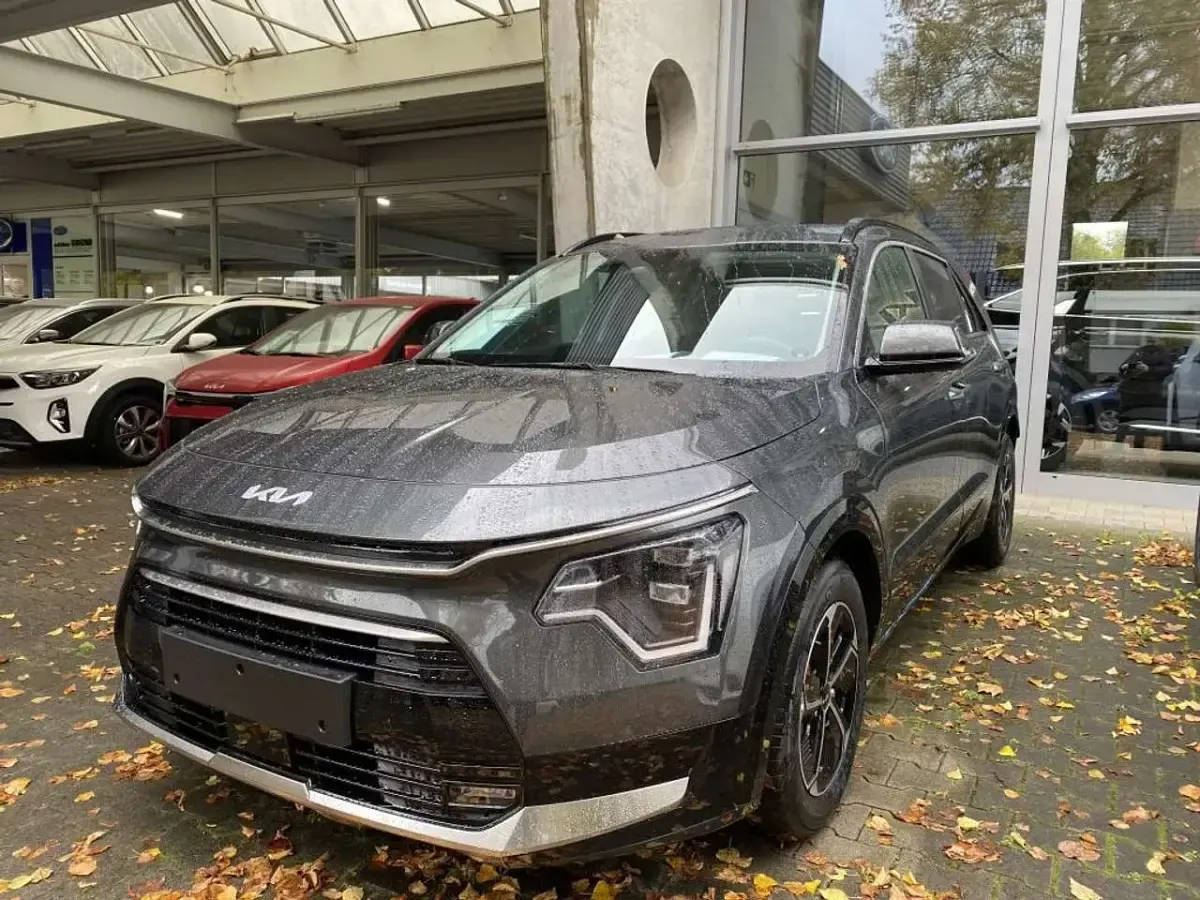 Nowe Kia Niro Vision 128 KM (94 kW) 2026 Szary SUV