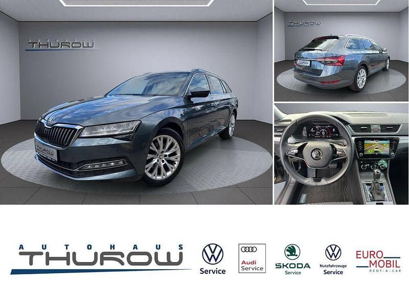 Quarzgrau metallic Gebraucht 2021 Skoda Superb Style Kombi | 26.900 € (Fairer Preis) - Bild 1/4