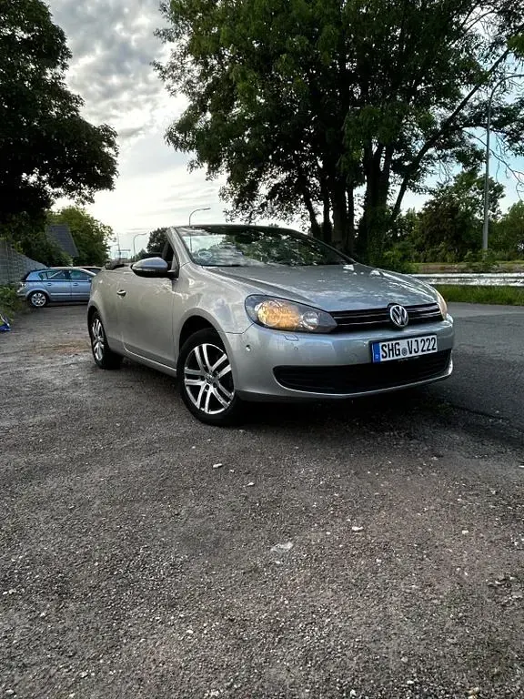 Gebraucht VW Golf Cabriolet 105 PS (77 kW) 2012 Silber Cabrio