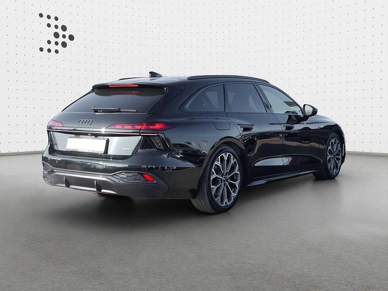 Gebraucht Audi A6 S-Line 204 PS (150 kW) 2025 Mitternachtsgrün metallic Kombi