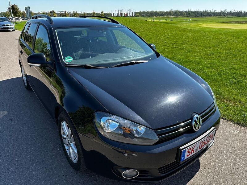 Gebraucht VW Golf VI Style 105 PS (77 kW) 2013 Schwarz Kleinwagen
