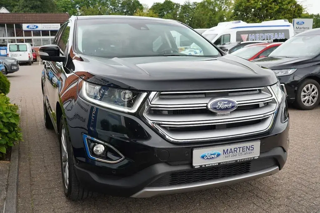 Gebraucht Ford Edge Titanium 209 PS (153 kW) 2017 Iridiumschwarz metallic SUV