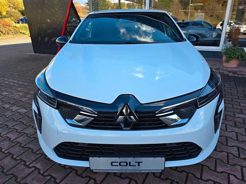 Neu Mitsubishi Colt Edition 143 PS (105 kW) 2025 Weiß Kleinwagen