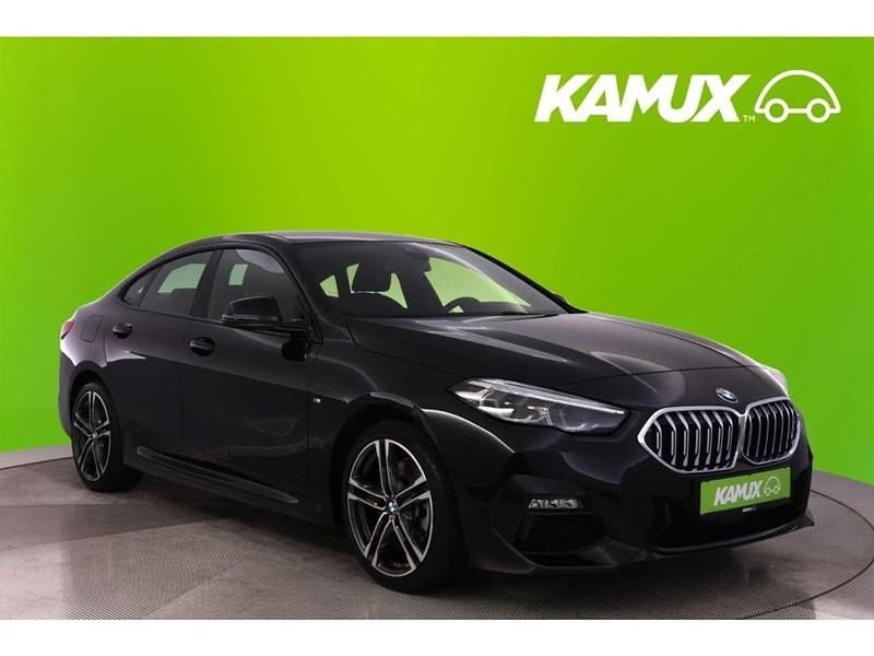 Black sapphire metallic (metallic) Gebraucht 2022 BMW 220 Performance Coupé | 27.950 € (Guter Preis) - Bild 1/3