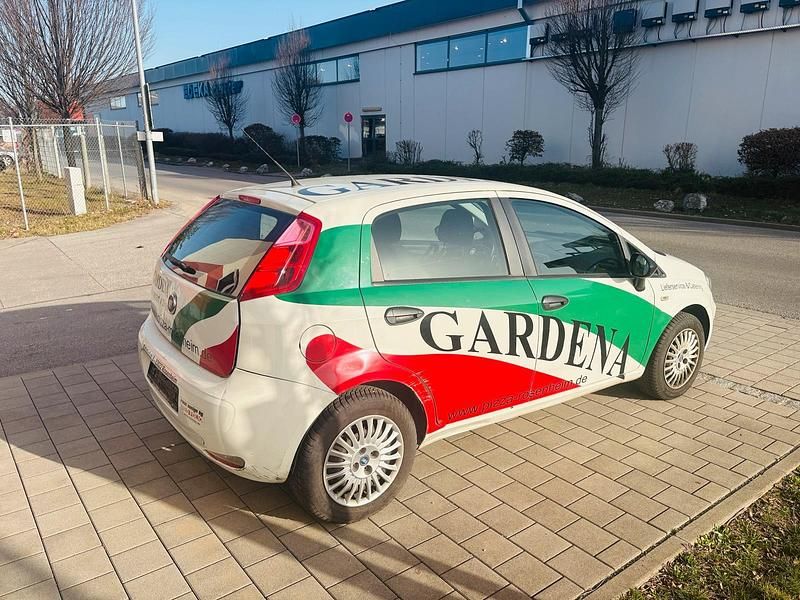 Gebraucht Fiat Grande Punto 70 PS (51 kW) 2014 Weiß Kleinwagen