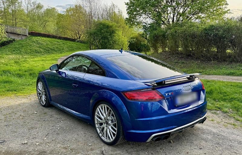 Gebraucht Audi TTS Design 310 PS (228 kW) 2015 Blau Coupé