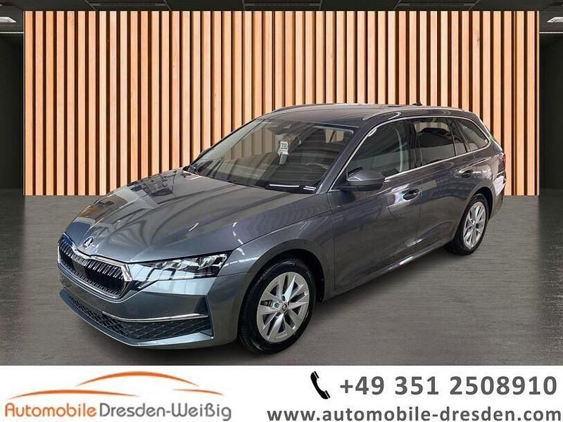 Graphite grau Gebraucht 2024 Skoda Octavia Selection Kombi | 29.980 € (Superpreis) - Bild 1/4