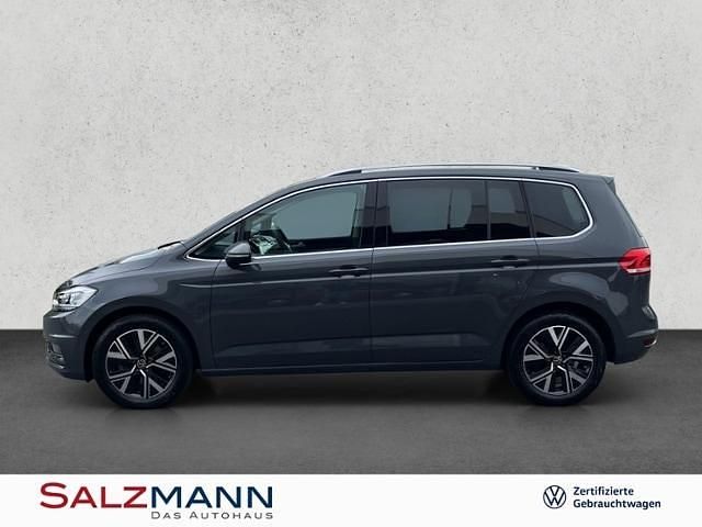 Gebraucht 2024 VW Touran Highline Van / Kleinbus | 40.980 € (Teuer) - Bild 1/3