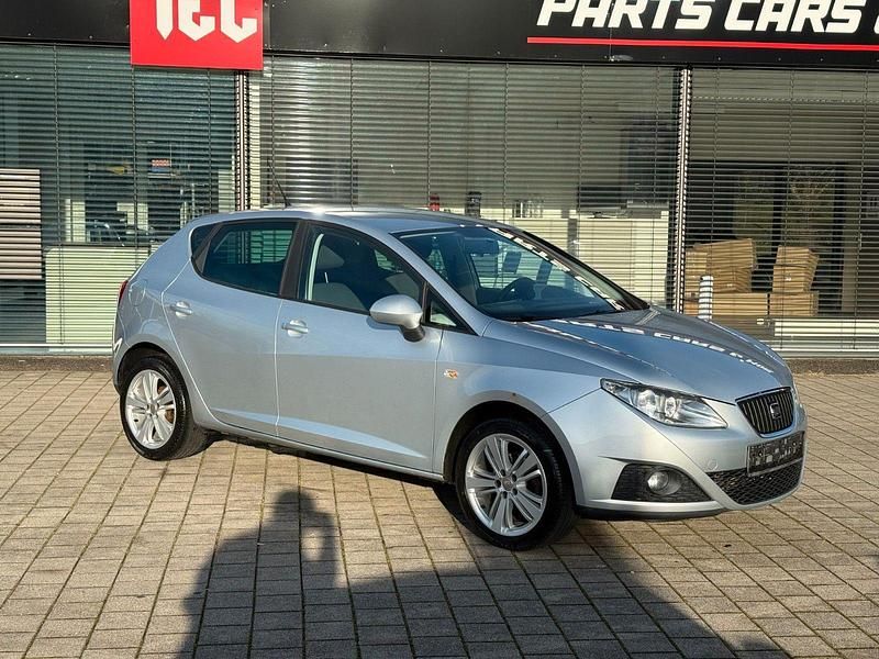 Silber Gebraucht 2011 Seat Ibiza Stylance Kleinwagen | 4.300 € (Fairer Preis) - Bild 1/4