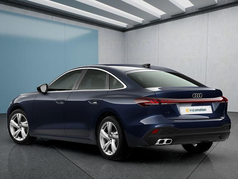 Gebraucht Audi A5 204 PS (150 kW) 2025 Blau Limousine