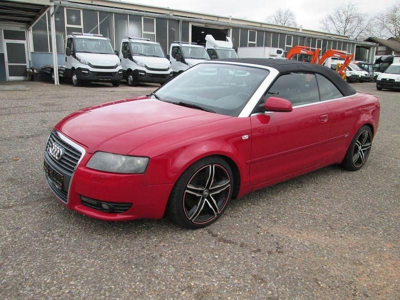 Gebraucht Audi A4 Cabriolet 163 PS (119 kW) 2002 Rot Cabrio