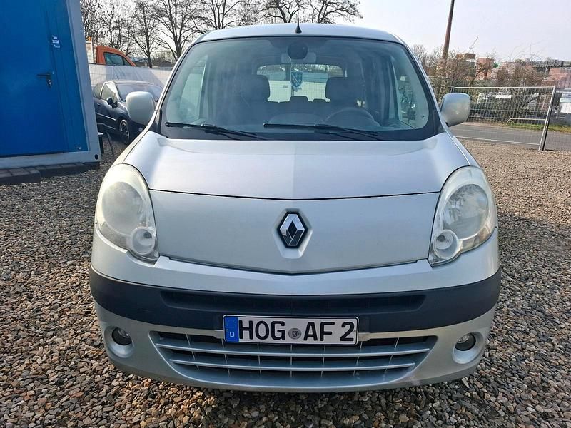 Gebraucht Renault Kangoo 107 PS (78 kW) 2008 Silber Van / Kleinbus