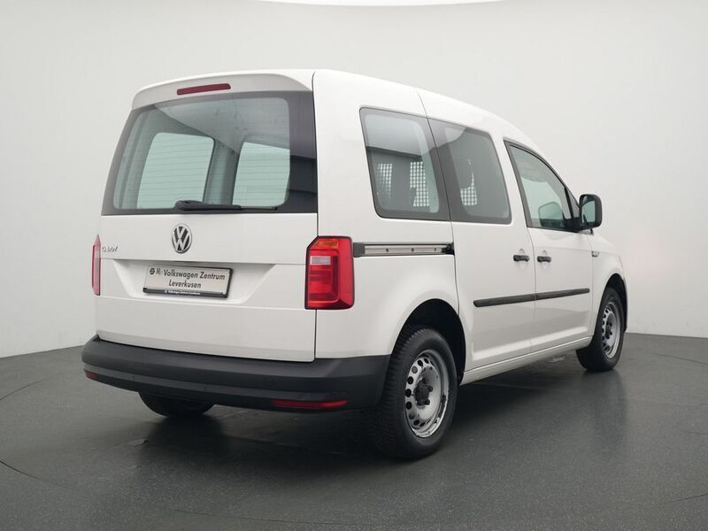 Usata VW Caddy 102 CV (75 kW) 2018 Bianco Monovolume