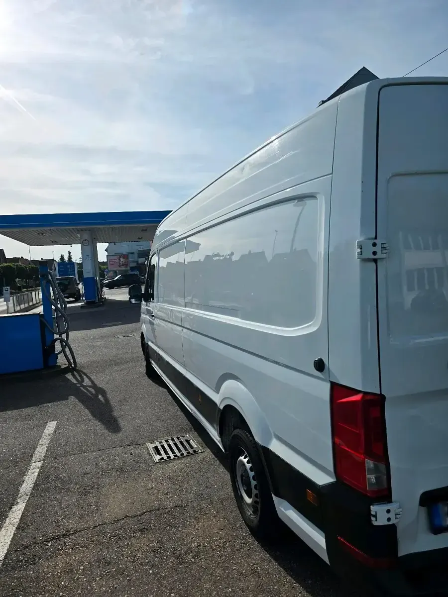 Gebraucht VW Crafter 140 PS (102 kW) 2019 Weiß Van