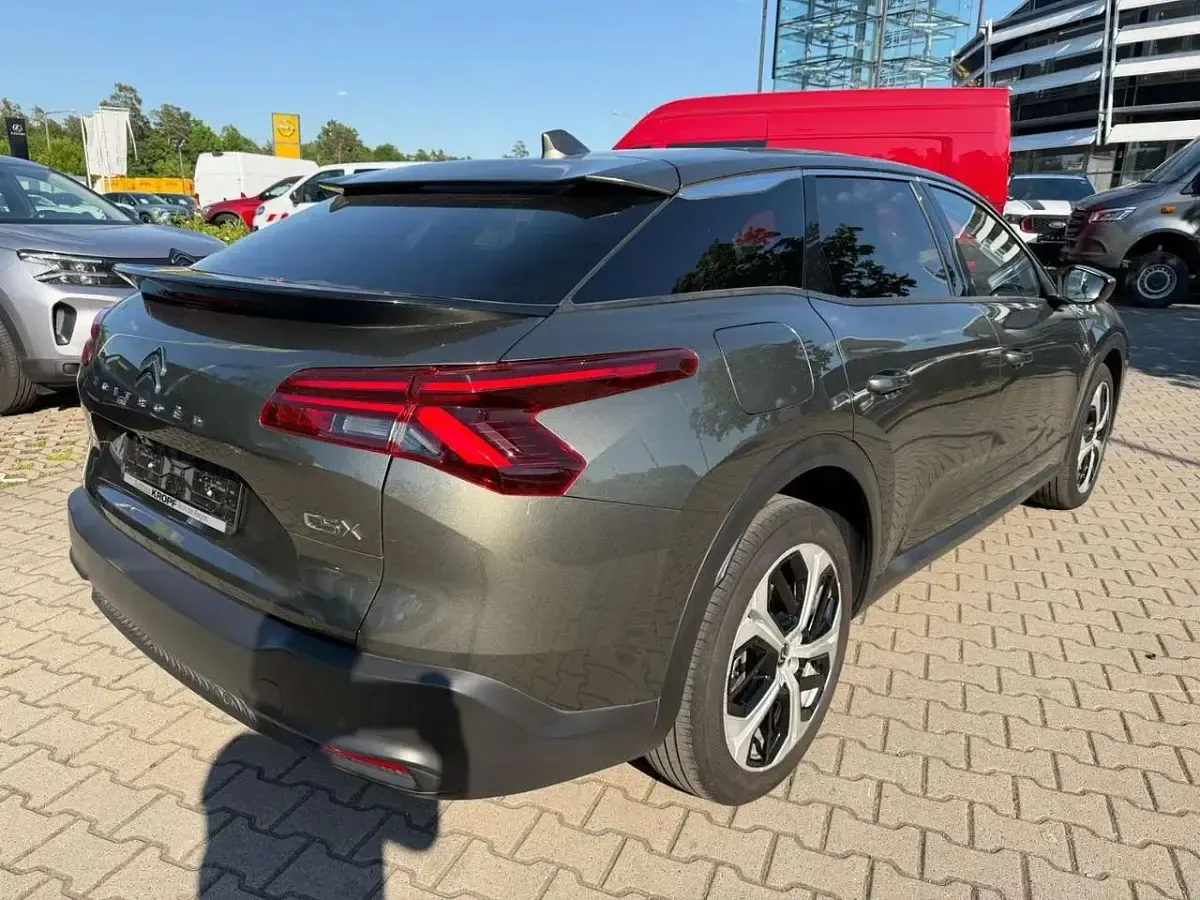 Gebraucht Citroën C5 X Feel 131 PS (96 kW) 2023 Grau Kombi