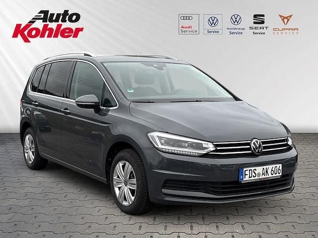 Gebraucht VW Touran Comfortline 150 PS (110 kW) 2024 Delfingrau metallic Van / Kleinbus