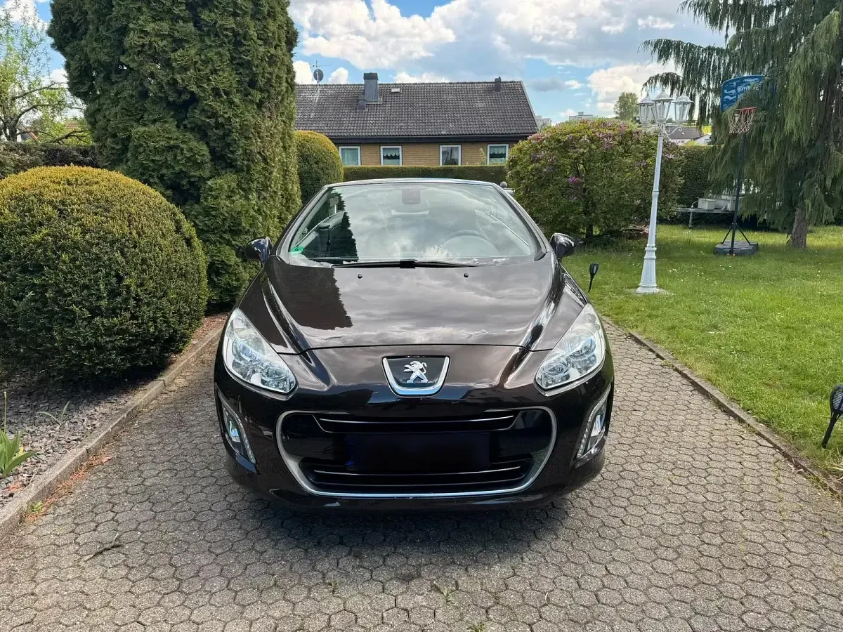 Gebraucht Peugeot 308 CC 156 PS (114 kW) 2011 Braun Cabrio