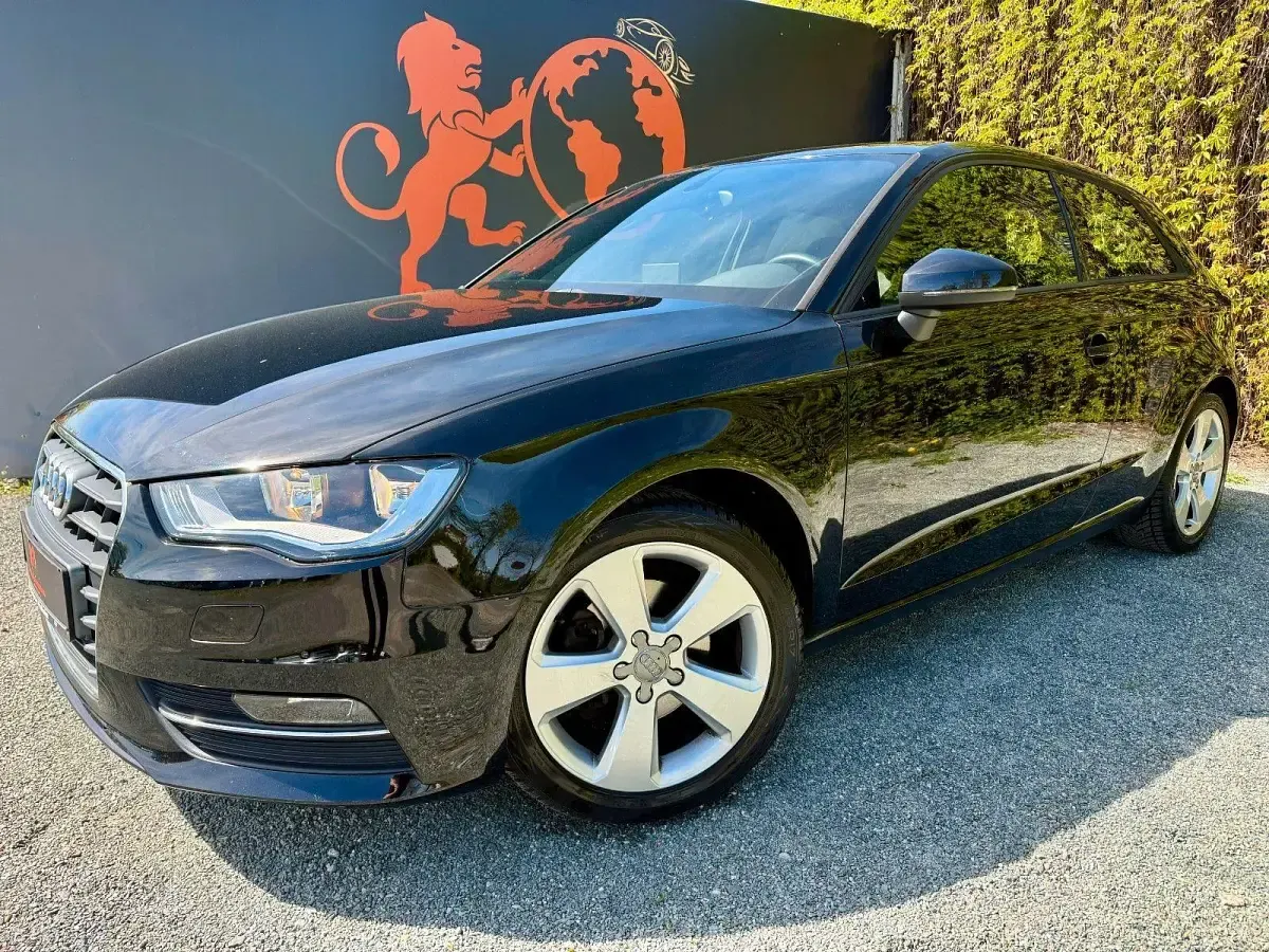 Gebraucht Audi A3 Ambition 150 PS (110 kW) 2014 Brillantschwarz Kleinwagen