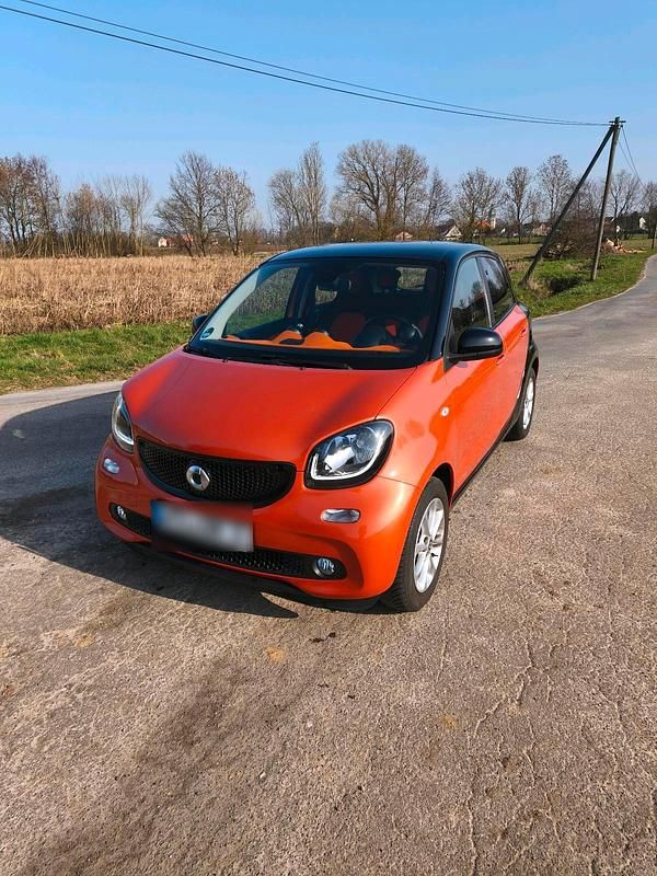 Gebraucht Smart ForFour 90 PS (66 kW) 2015 Orange Kleinwagen
