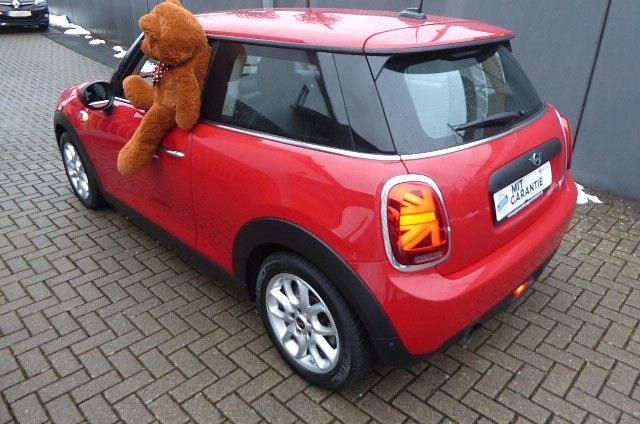 Gebraucht Mini ONE 102 PS (75 kW) 2020 Rot Kleinwagen