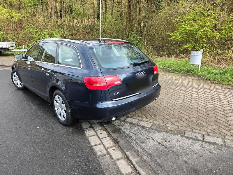 Gebraucht Audi A6 140 PS (102 kW) 2006 Blau Kombi