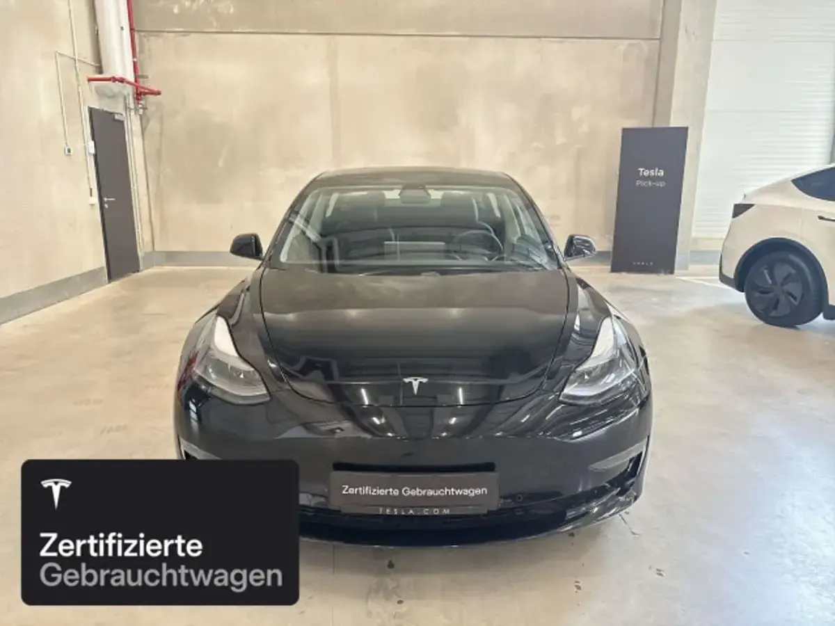 Gebraucht Tesla Model 3 Long Range AWD 324 kW (441 PS) 2021 Solid black Limousine