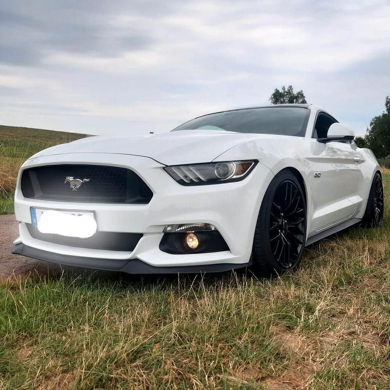 Weiß Gebraucht 2017 Ford Mustang GT Coupé | 32.800 € (Superpreis) - Bild 1/4
