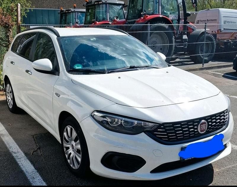 Weiß Gebraucht 2016 Fiat Tipo Kombi | 5.000 € (Superpreis) - Bild 1/1
