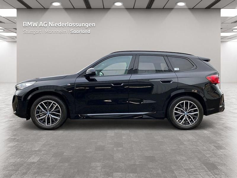 Gebraucht BMW iX1 M Sport 200 kW (272 PS) 2023 Schwarz SUV