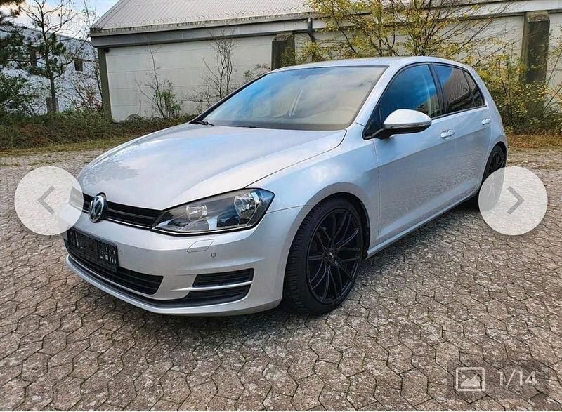 Silber Gebraucht 2014 VW Golf VII Trendline Kombi | 8.200 € (Fairer Preis) - Bild 1/4