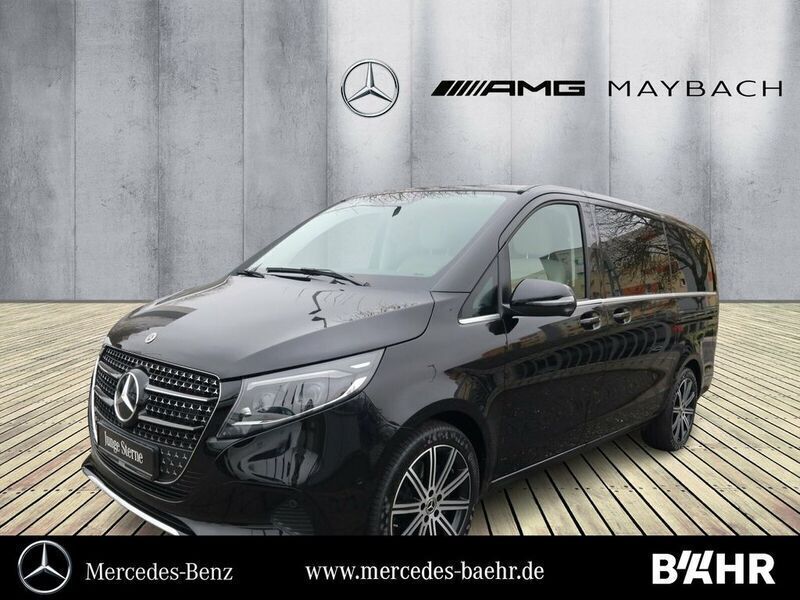 Obsidianschwarz Gebraucht 2024 Mercedes V300 Avantgarde Van / Kleinbus | 75.950 € (Teuer) - Bild 1/4