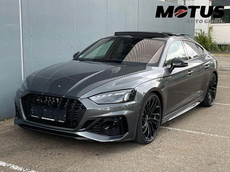 Grau Gebraucht 2021 Audi RS5 Sportback Sport Limousine | 53.880 € (Fairer Preis) - Bild 1/4