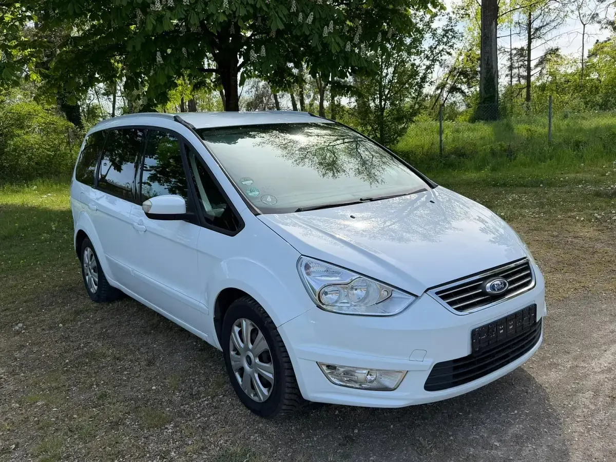 Usata Ford Galaxy 140 CV (102 kW) 2010 Bianco Monovolume