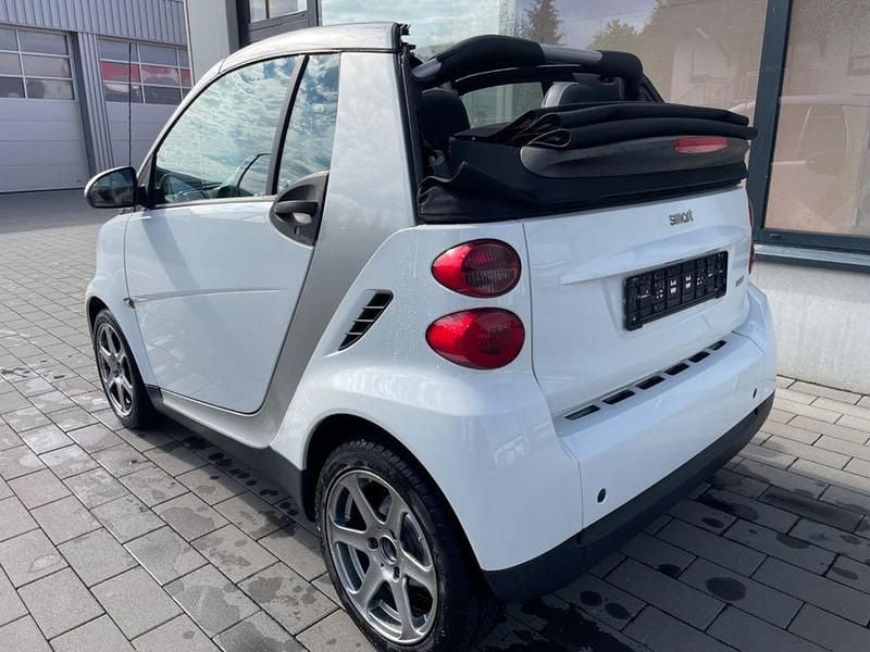 Gebraucht Smart ForTwo Cabrio 71 PS (52 kW) 2008 Weiß Cabrio