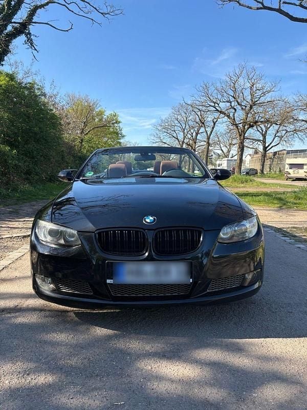 Gebraucht BMW 330 Cabriolet 231 PS (169 kW) 2008 Schwarz Cabrio